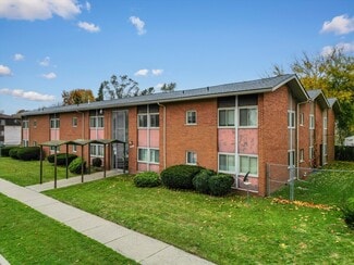 Detroit, MI Apartments - 19199 Lahser Rd