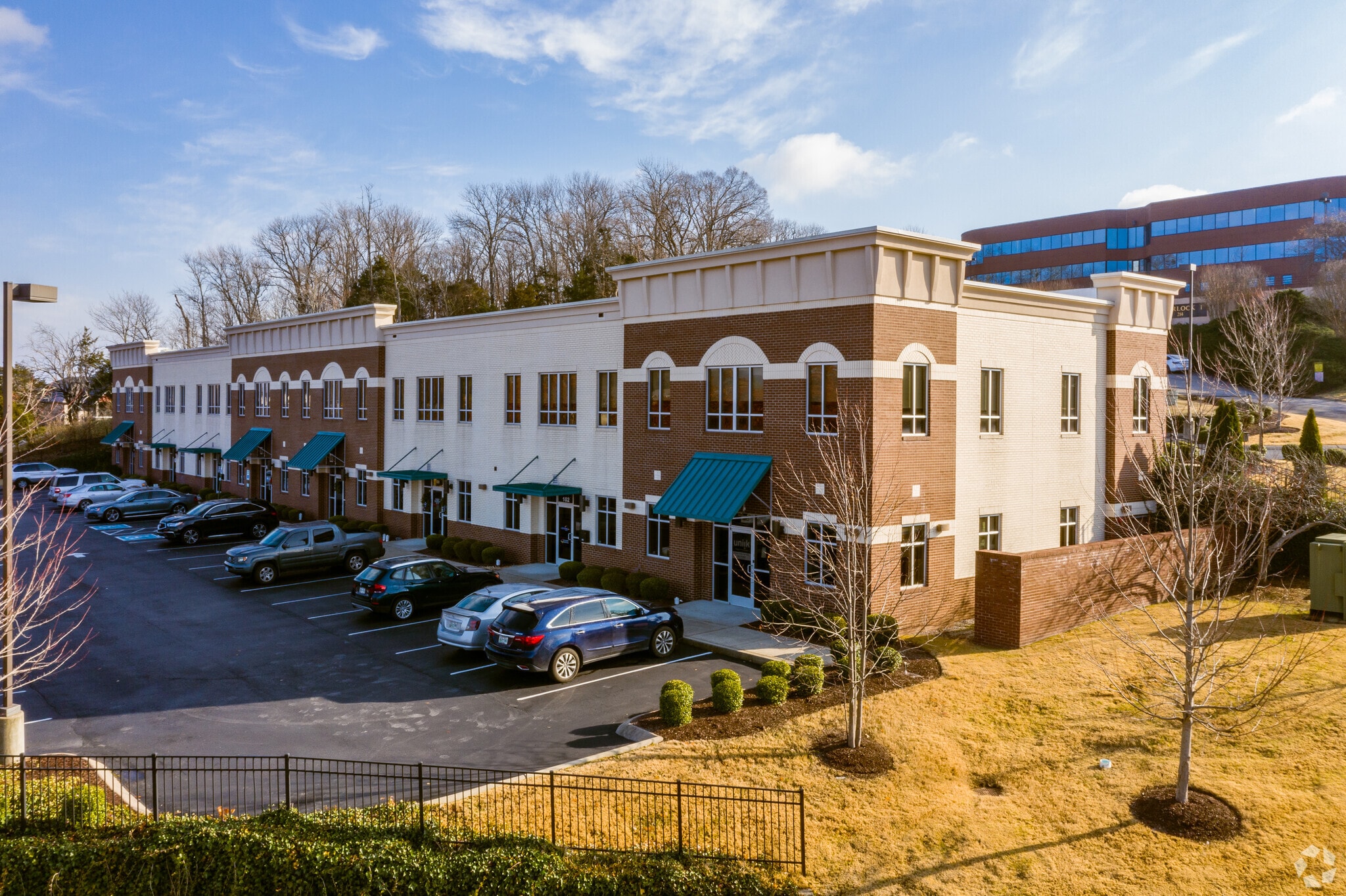 212 Overlook Cir, Brentwood, TN for Sale