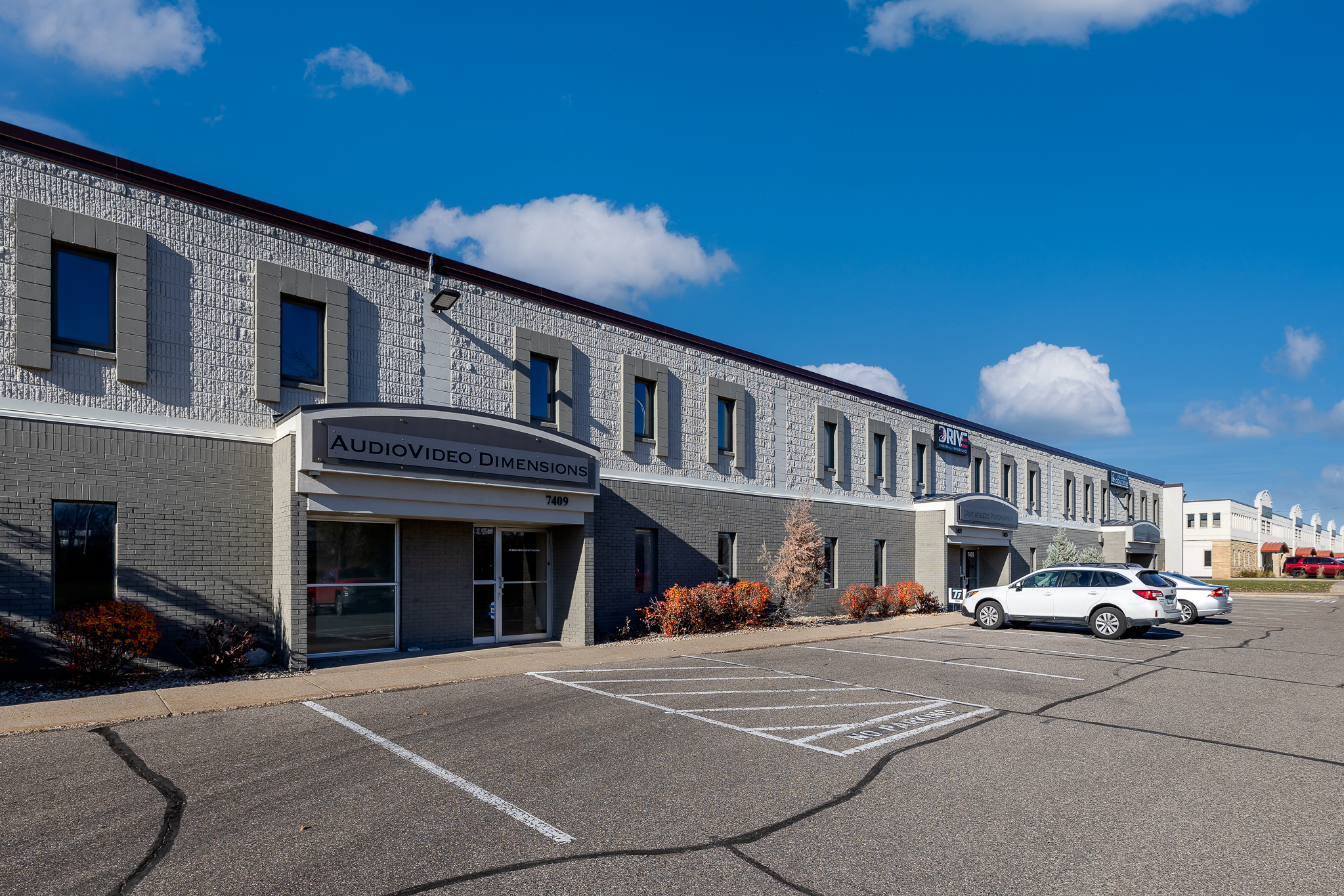 7401-7435 Washington Ave S, Edina, MN for Rent