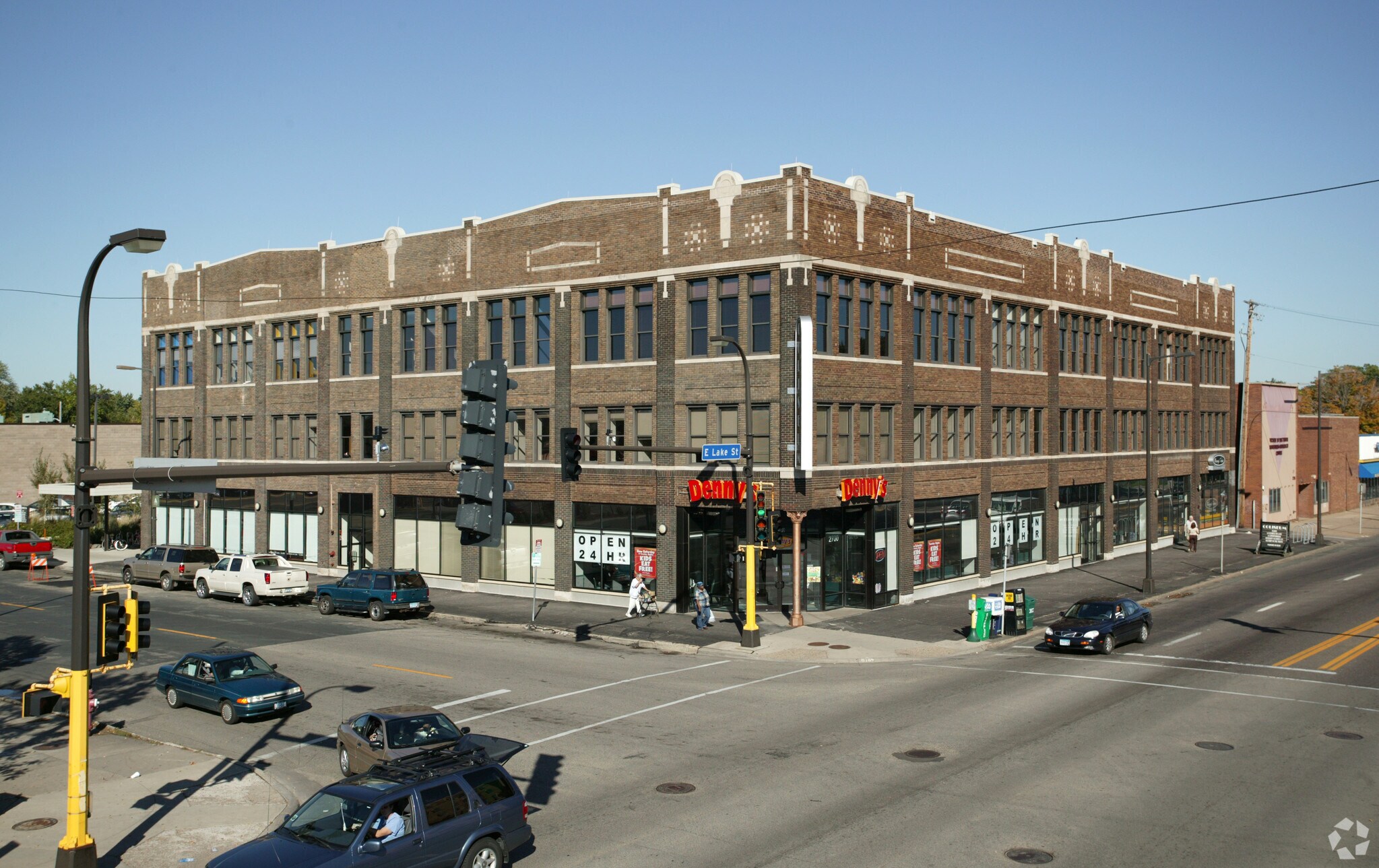 2700 East Lake St, Minneapolis, MN for Rent