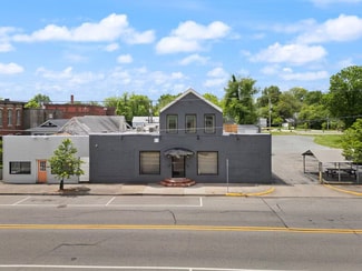 New Albany, IN Apartments - 1011 Vincennes St