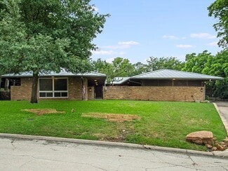 Grand Prairie, TX Assisted Livings - 921 NW 9th St