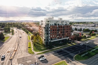 Brossard, QC Retail - 7777 Boul Taschereau Brossard, QC Retail - 7777 Boul Taschereau