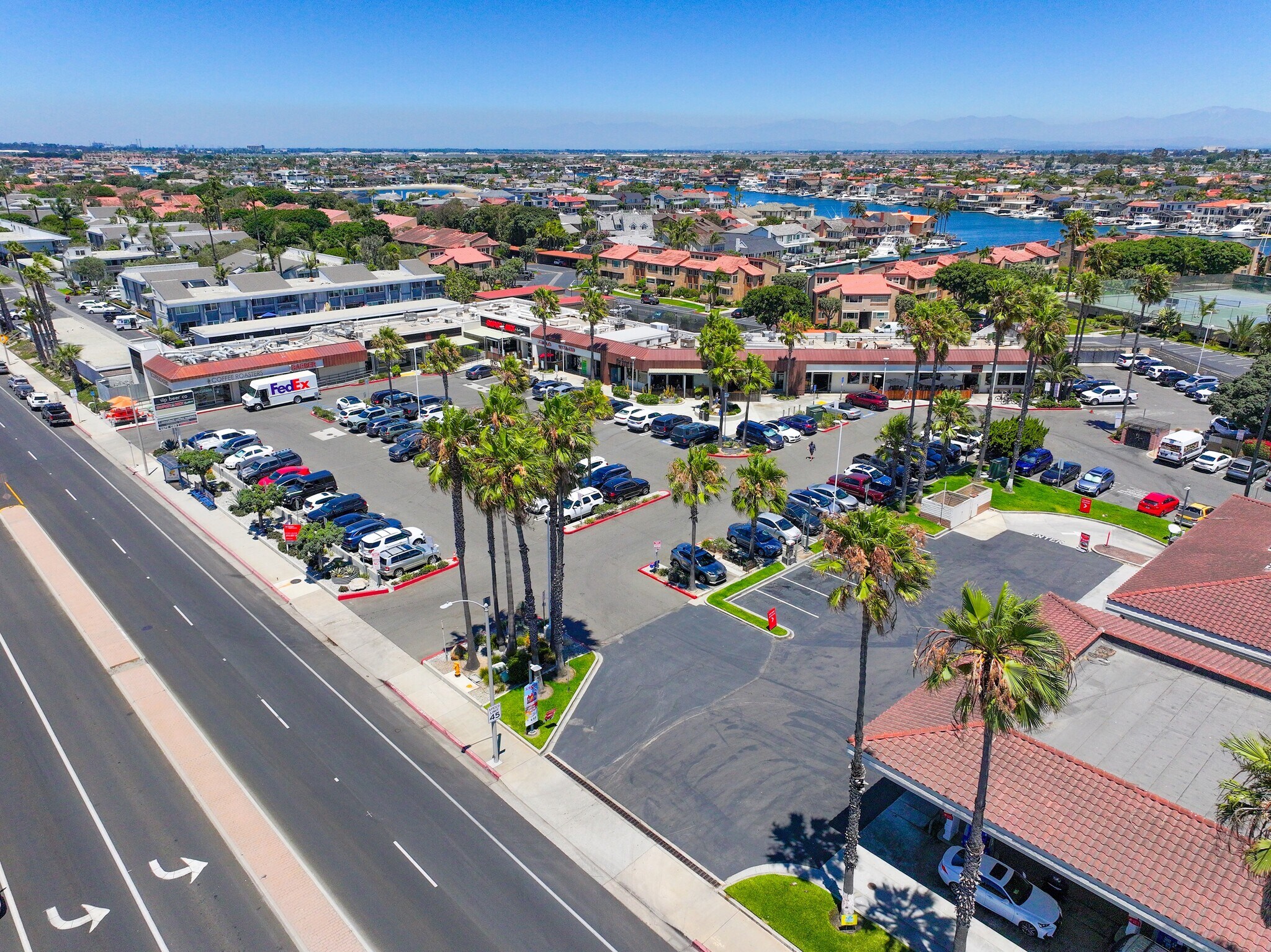 17208 Pacific Coast Hwy, Huntington Beach, CA for Rent