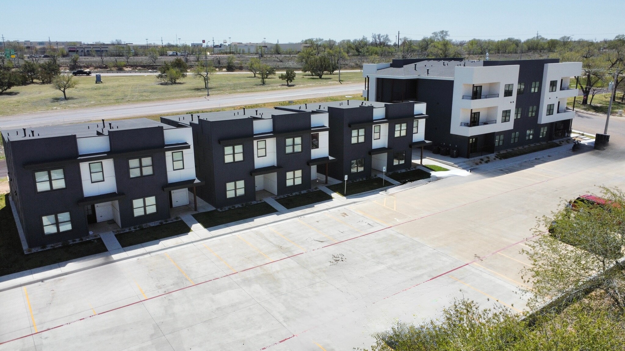 2 S Hunsley Hills Blvd, Canyon, TX for Sale