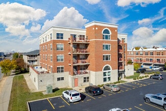 Chicago, IL Apartments - 6636 W 65th St