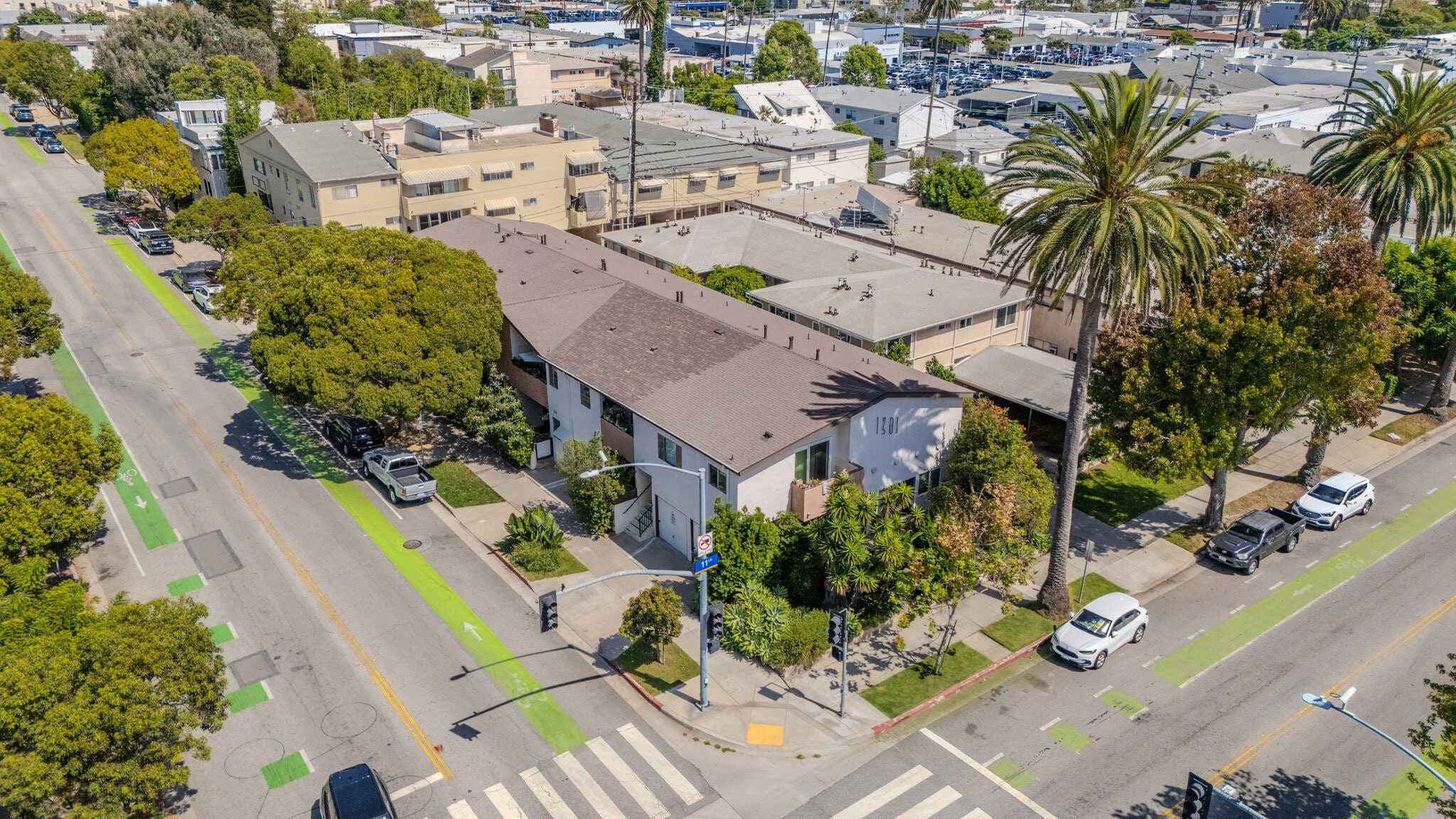 1301 11th St, Santa Monica, CA for Sale