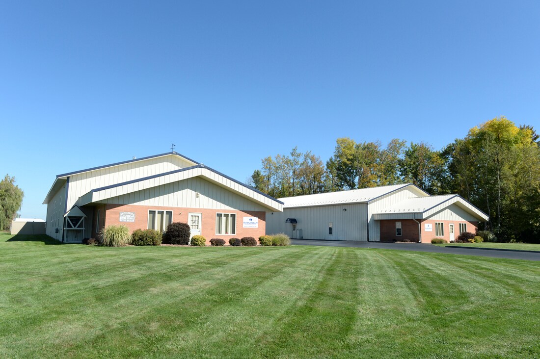 6327 Molloy Rd, East Syracuse, NY for Rent