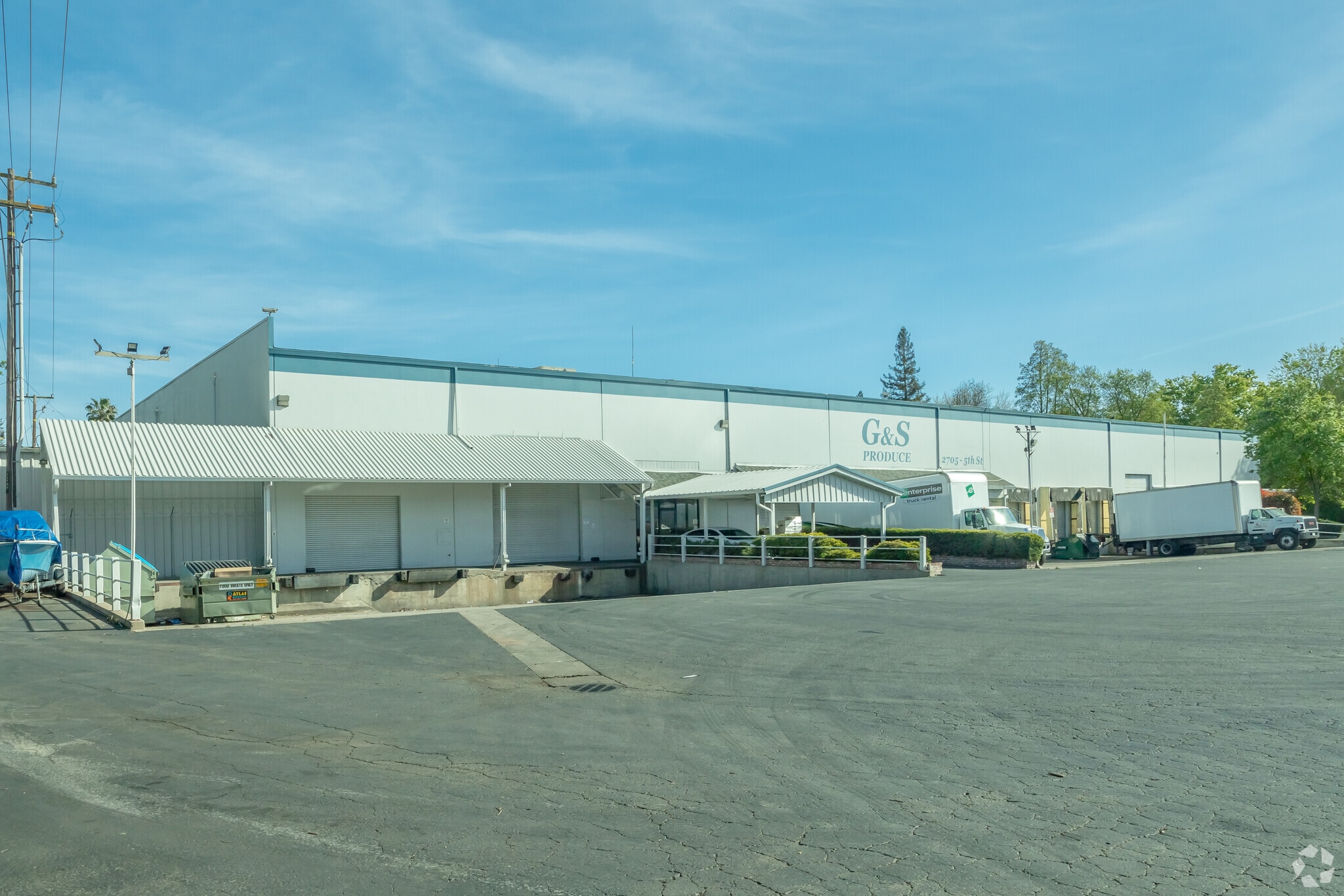 2705 5th St, Sacramento, CA for Sale