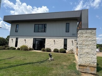 White Oak, TX Office - 1907 E US Highway 80