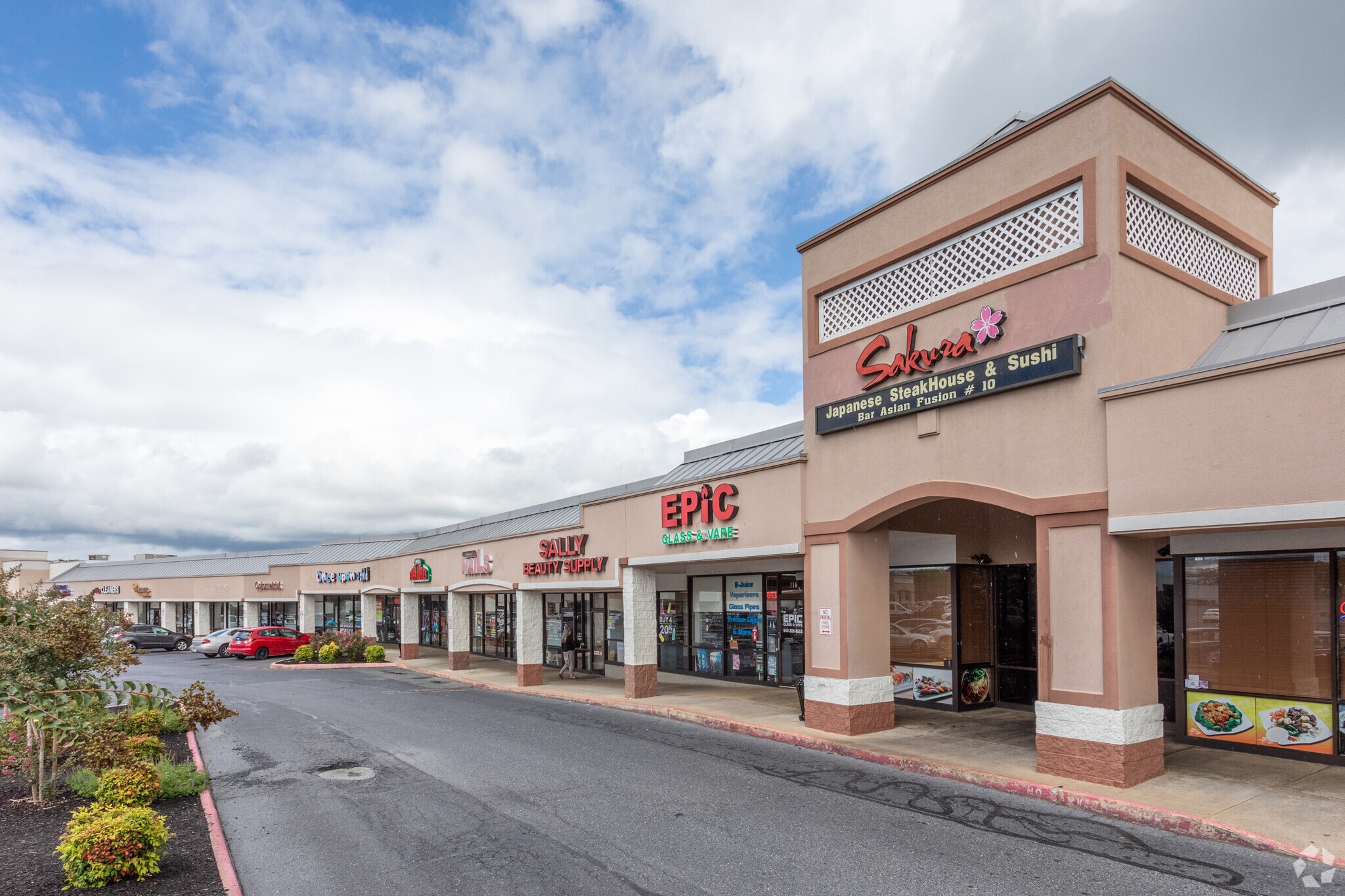 1790 E Market St, Harrisonburg, VA for Rent