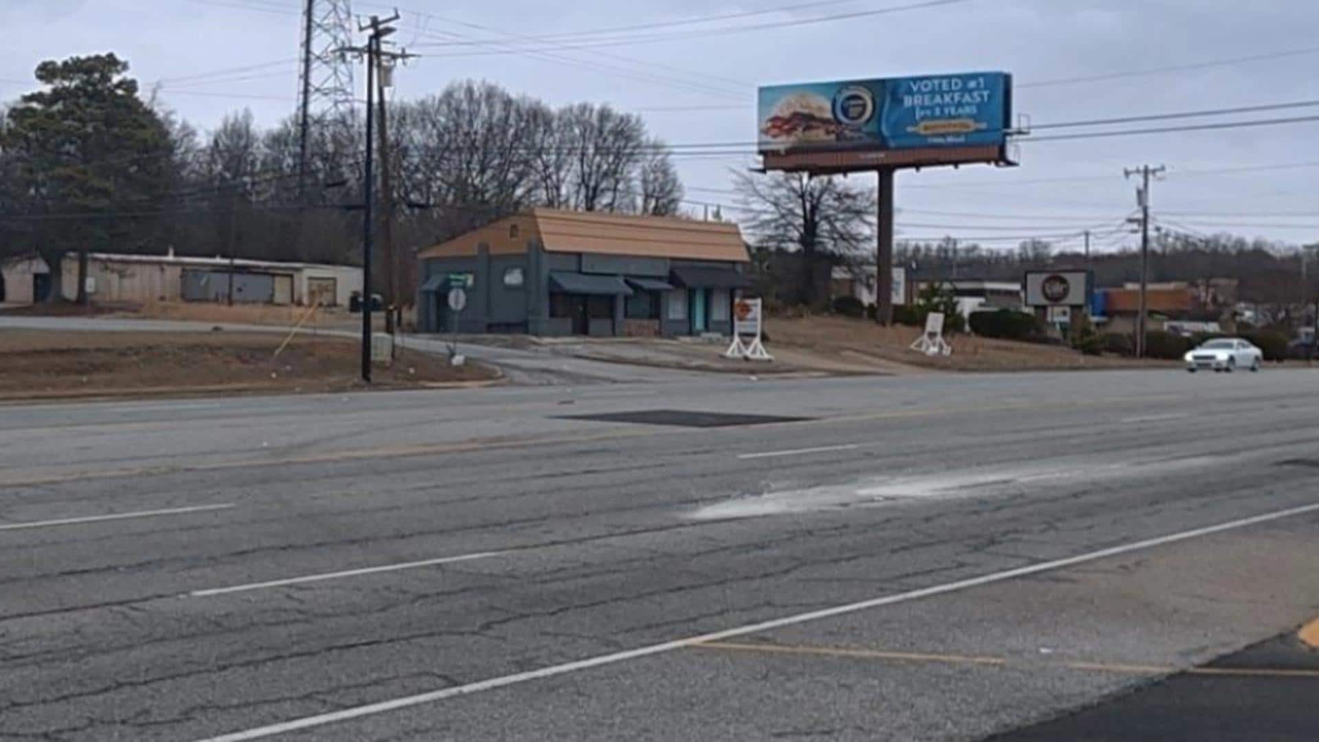 1386 W Wade Hampton Blvd, Greer, SC for Sale