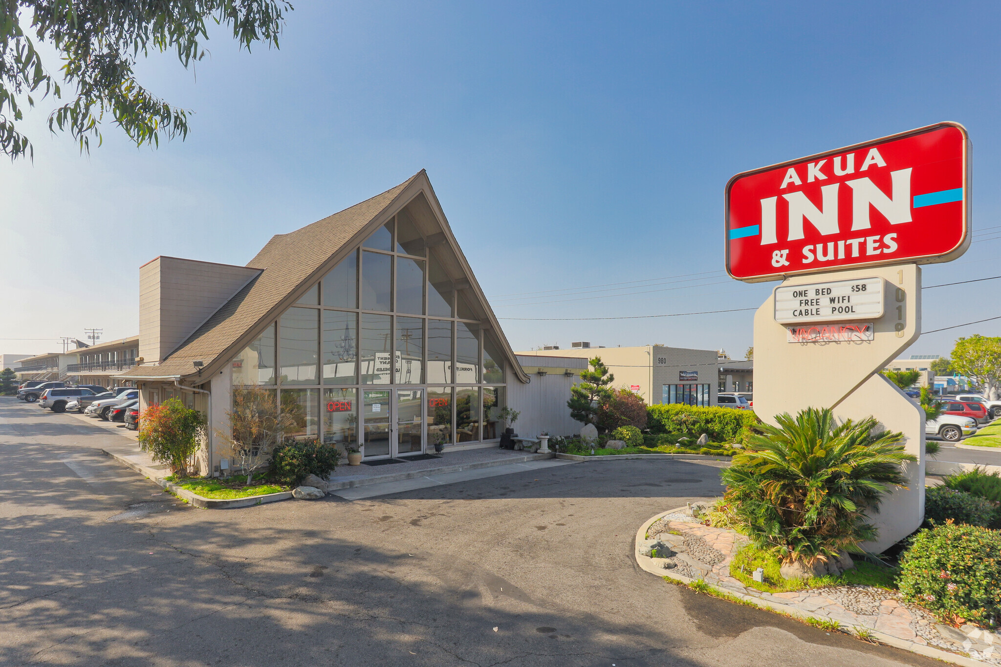 1018 E Orangethorpe Ave, Anaheim, CA for Sale