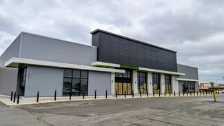 Roseville, MI Retail - 32070 Gratiot Ave