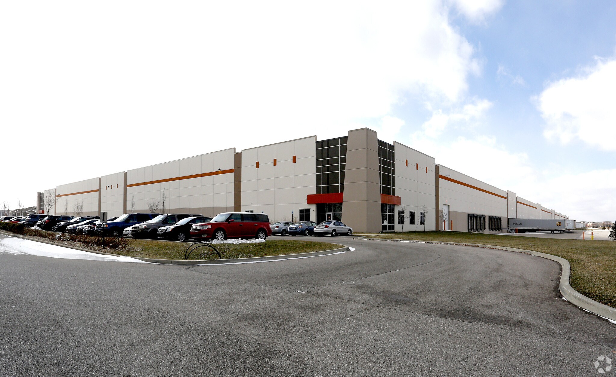 450 Airtech Pky, Plainfield, IN for Rent