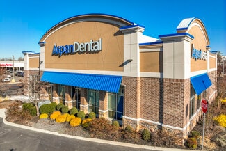 Massapequa, NY Retail - 750 Hicksville Rd