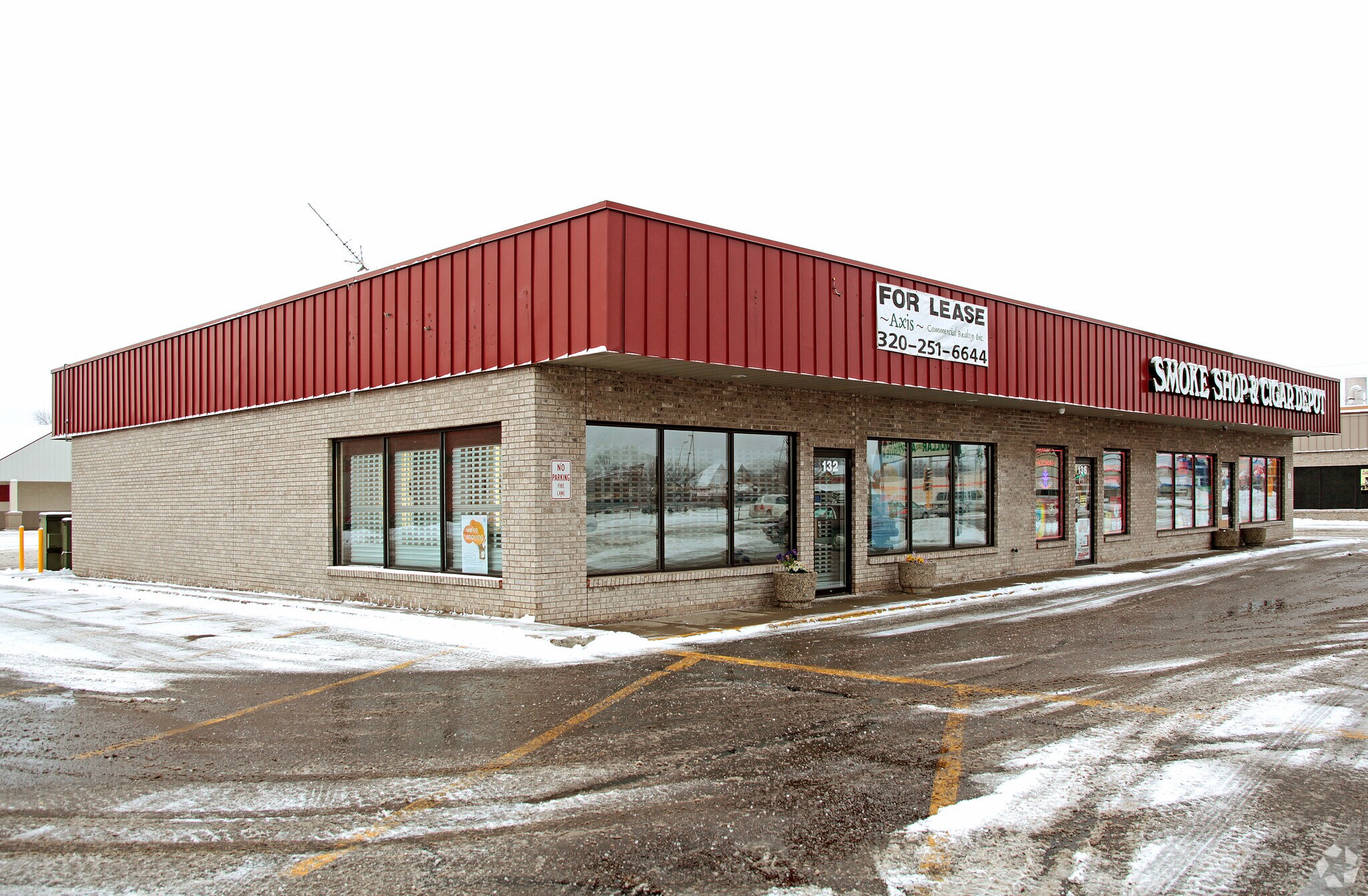 132 2nd St S Waite Park, MN 56387 Retail Property for Lease on