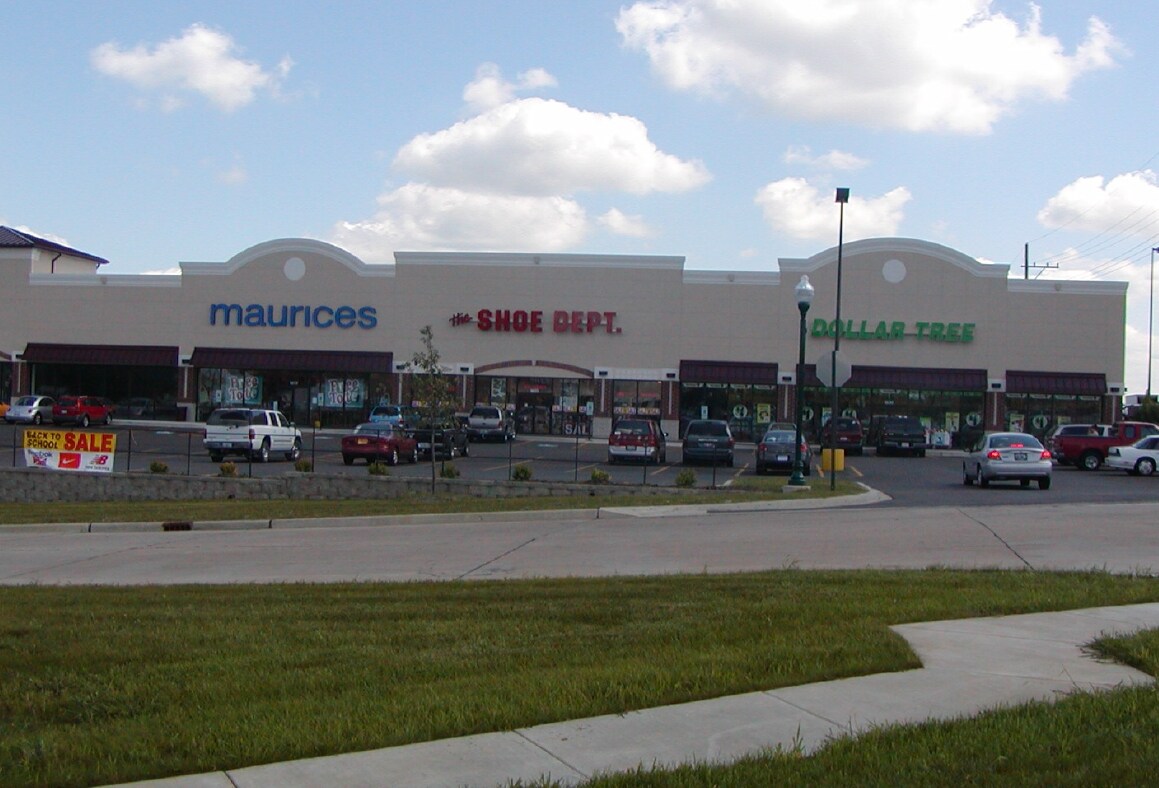 1600-1630 Miller Rd, Dixon, IL for Rent