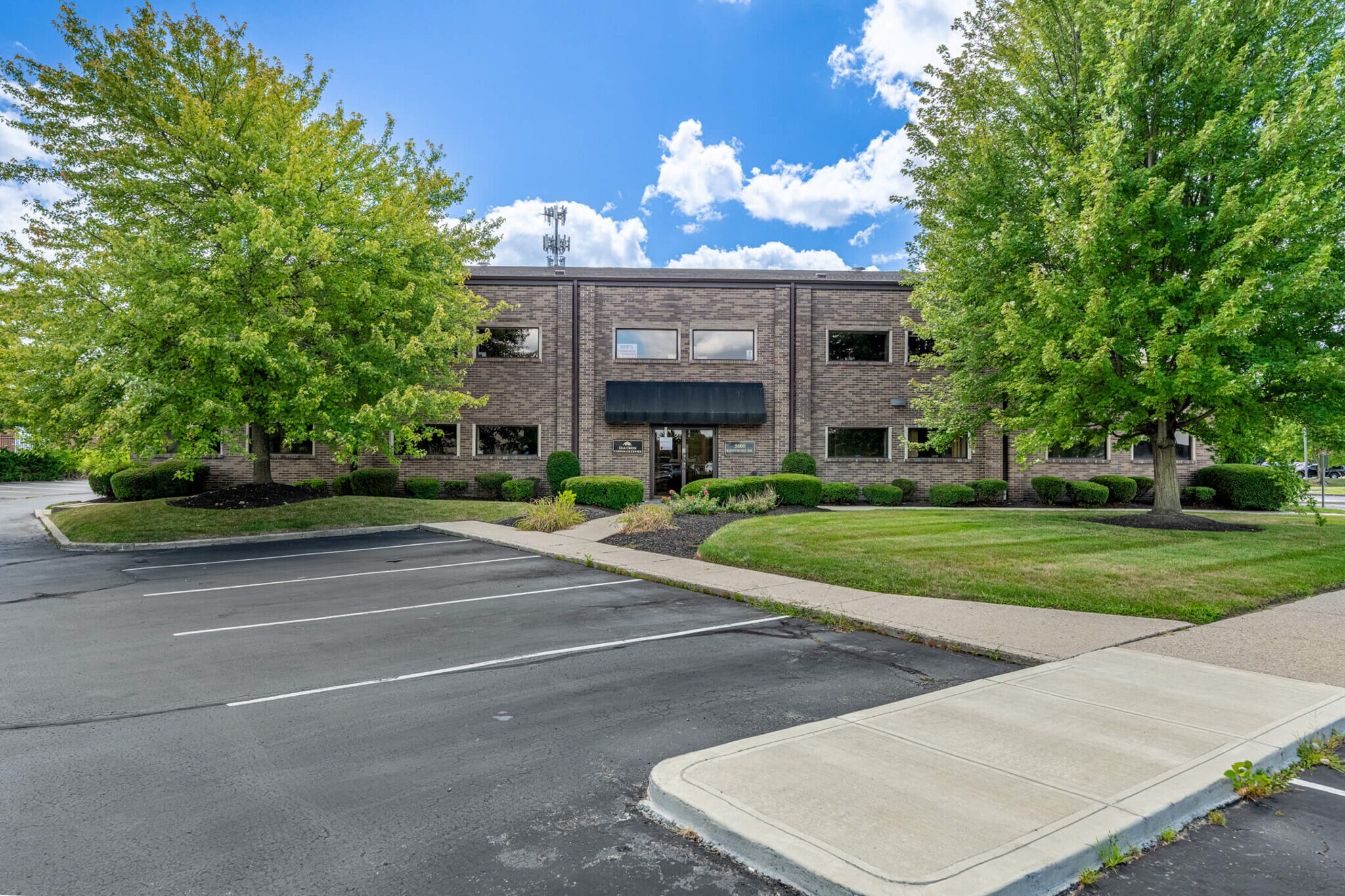 5600 Kentshire Dr, Dayton, OH for Rent