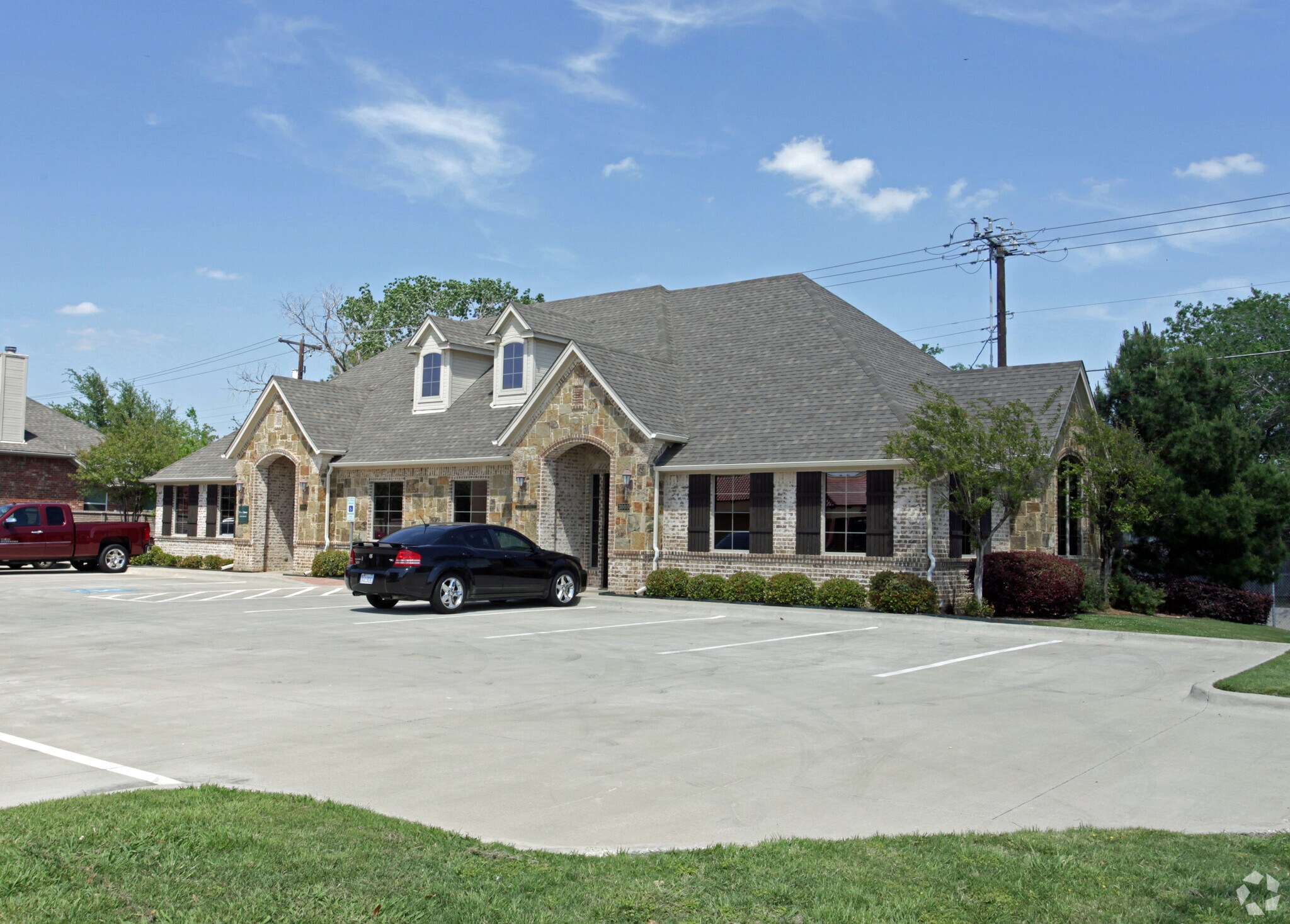 3000 Spring Valley Rd Bedford, TX 76021 Office Property for Sale on