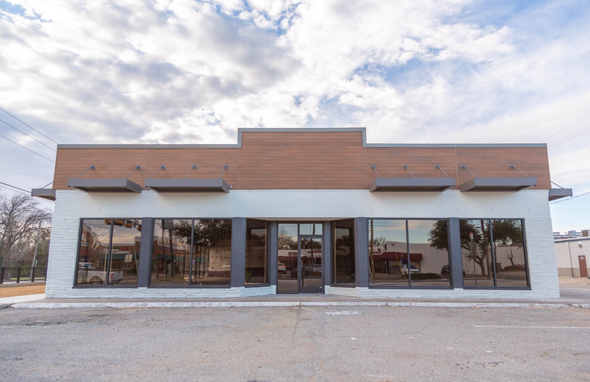110 S Greenville Ave, Richardson, TX for Rent