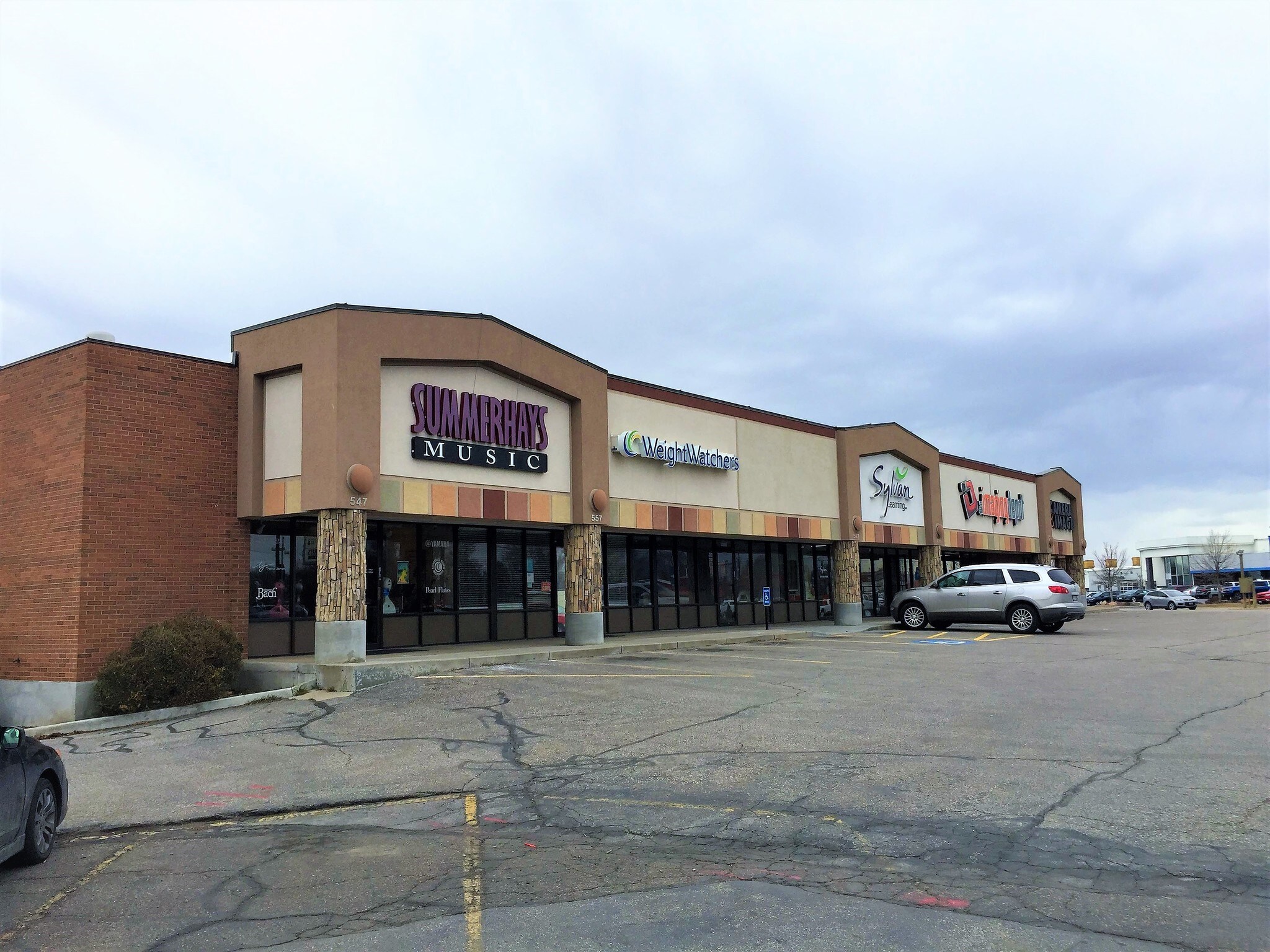 547-589 N Main St, Layton, UT for Rent