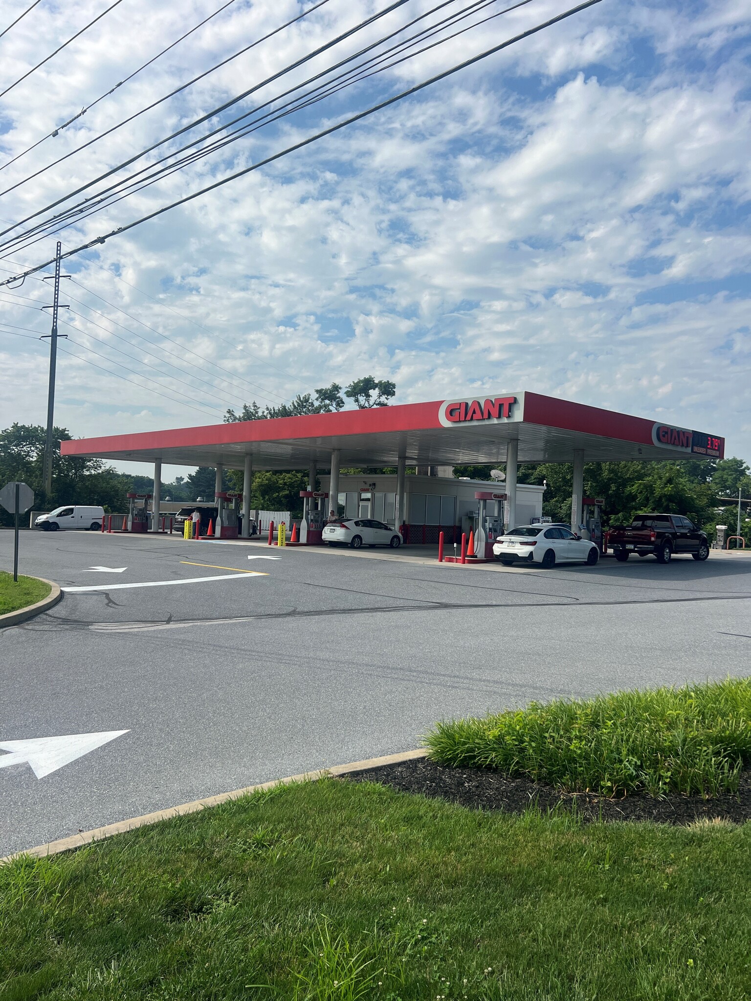 300 Centerville Rd, Lancaster, PA for Rent