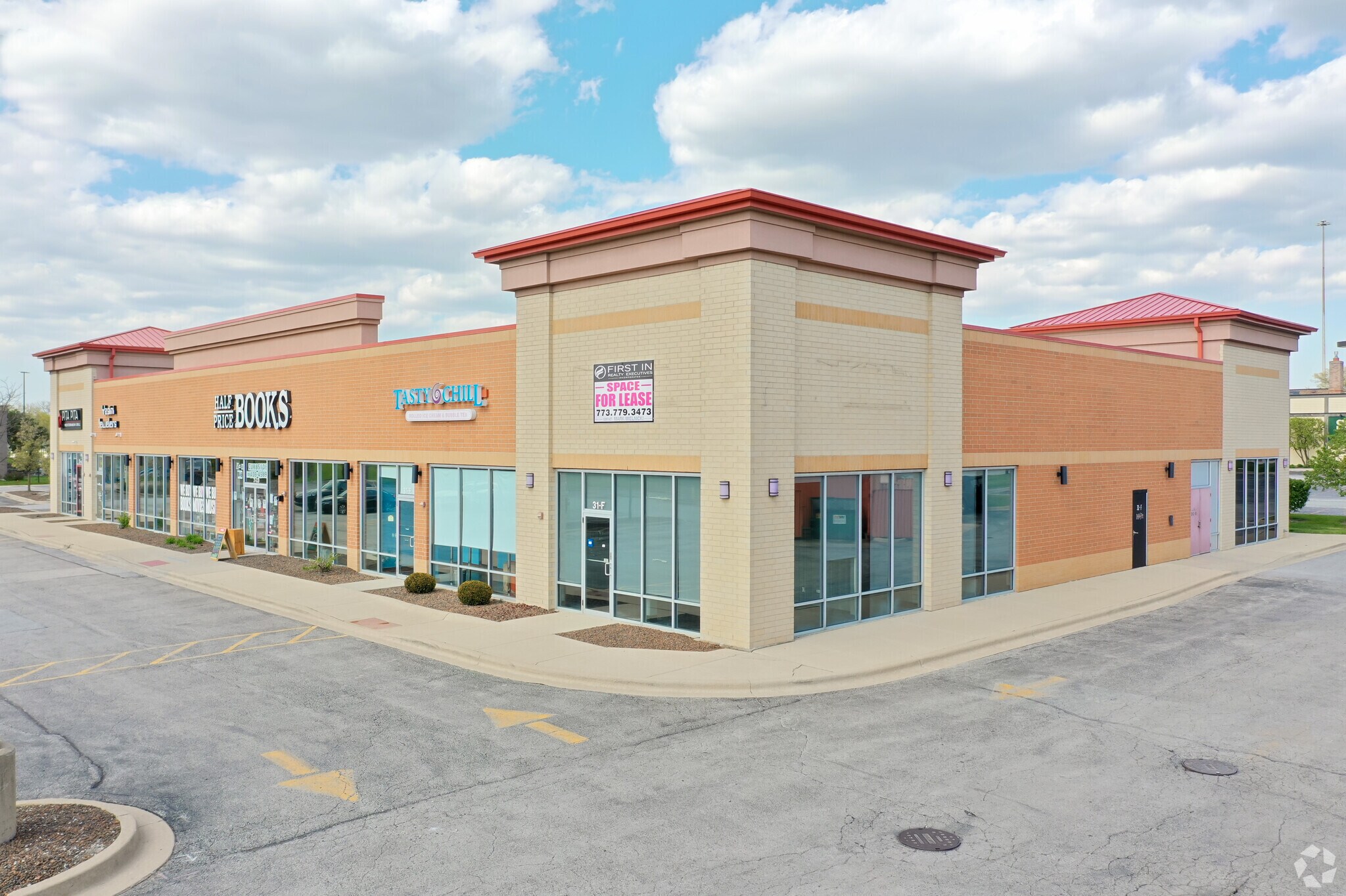 31 Orland Square Dr, Orland Park, IL for Rent