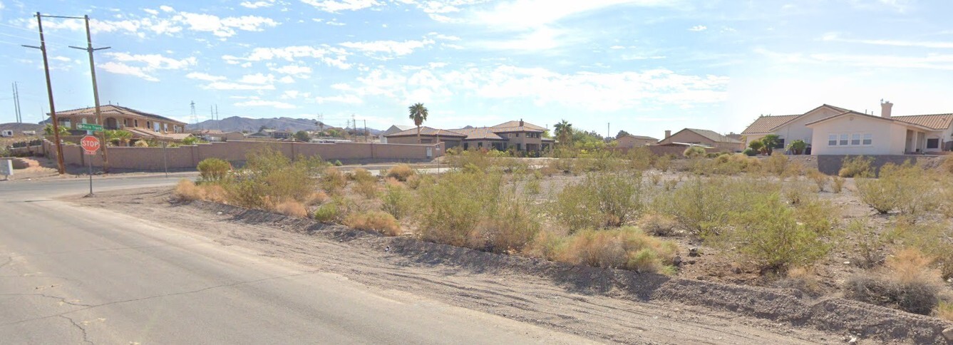 Racetrack and Essex ave, Henderson, NV for Sale