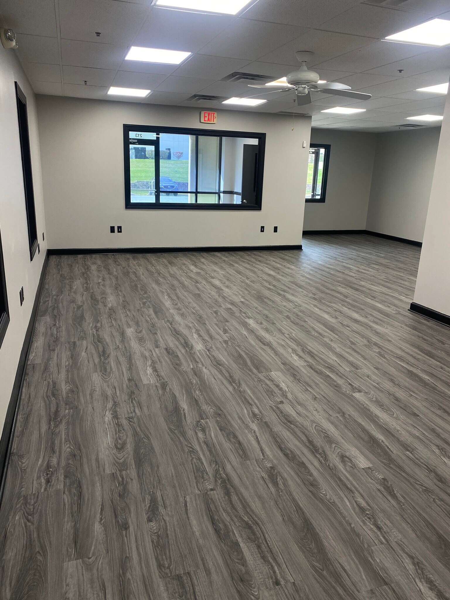 7410 Coca Cola Dr, Hanover, MD for Rent