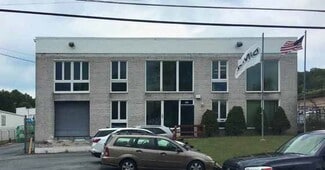 221 W Hampton Pl  