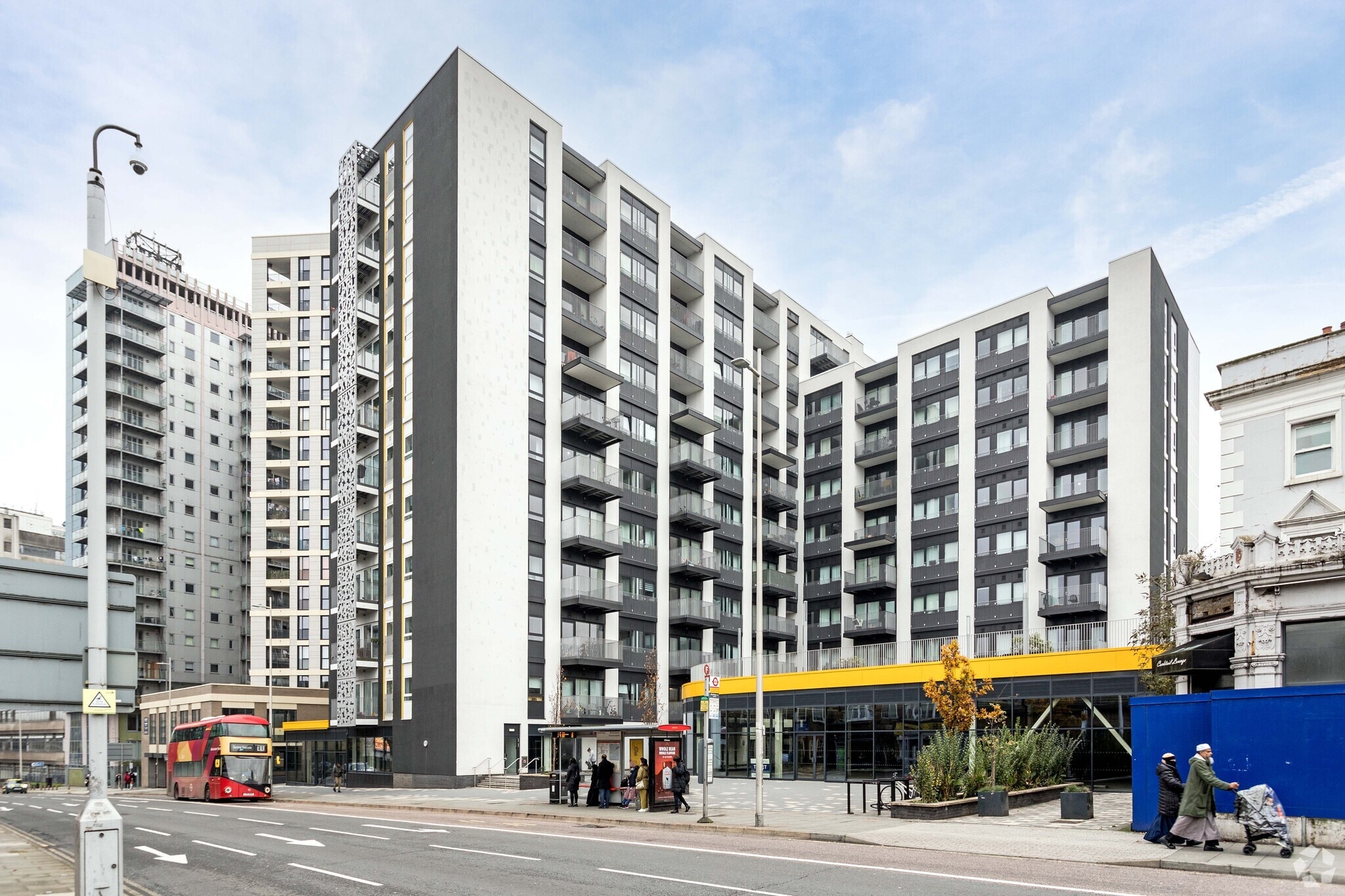 51-69 Ilford Hl, Ilford, LND for Rent