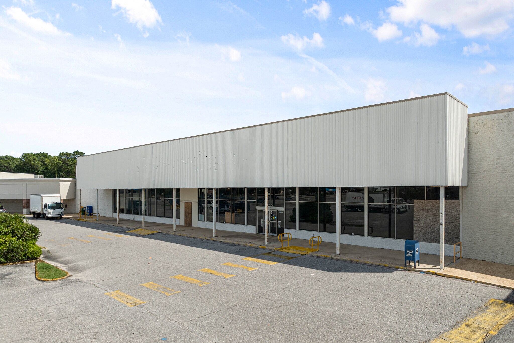 4001-4005 Government Blvd, Mobile, AL for Sale