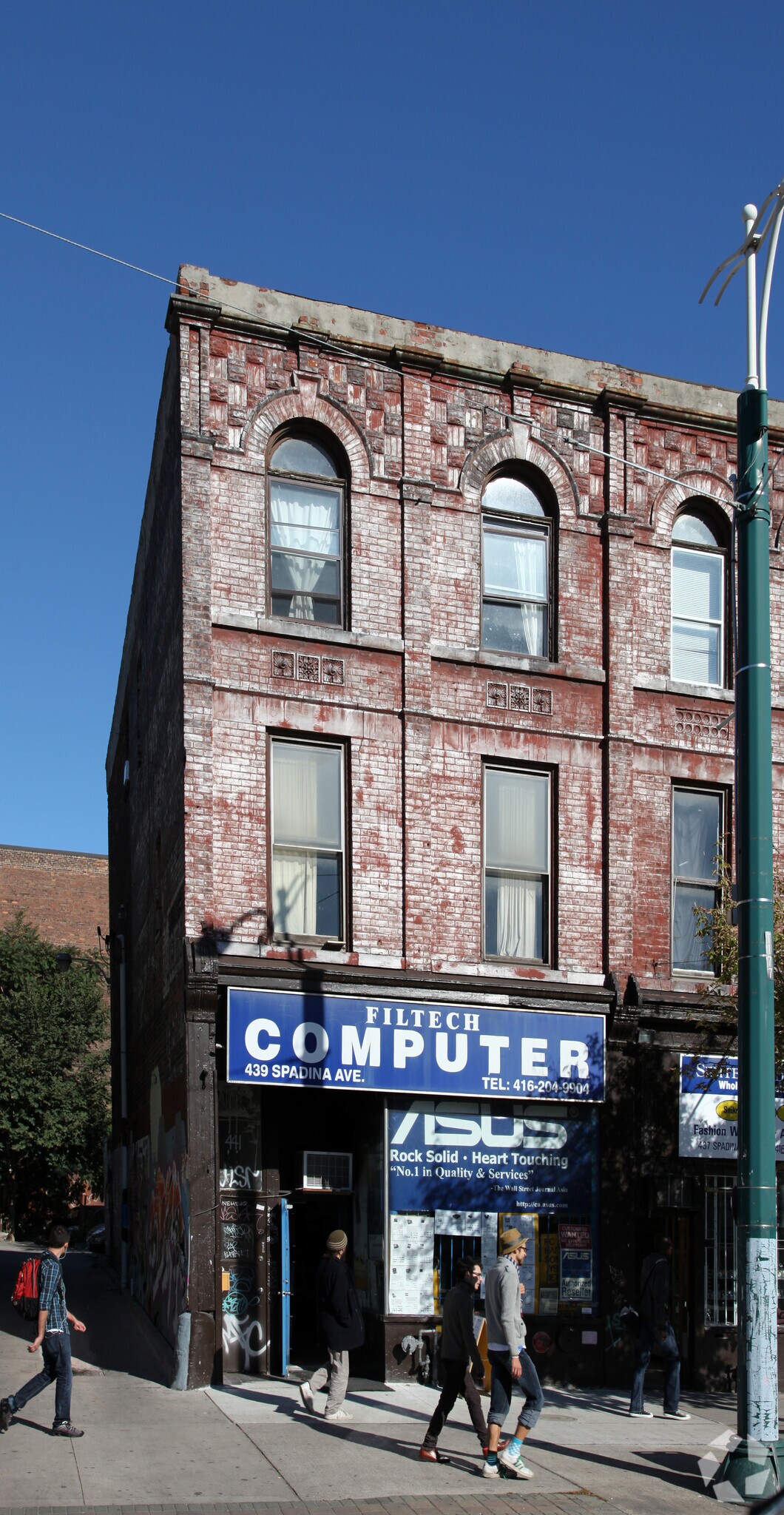 439 Spadina Ave, Toronto, ON for Rent