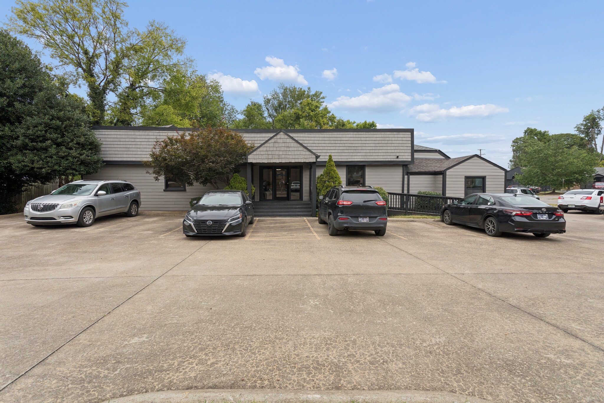 2817 Erica Pl, Nashville, TN for Sale