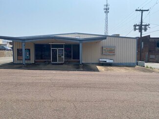 Brownsville, TN Freestanding - 130 S Lafayette Ave