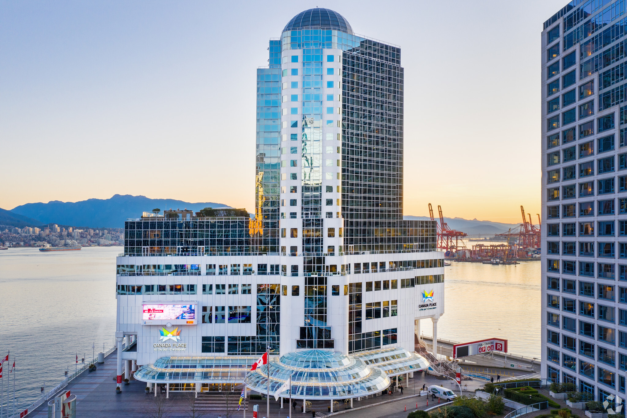 999 Canada Pl, Vancouver, BC for Rent