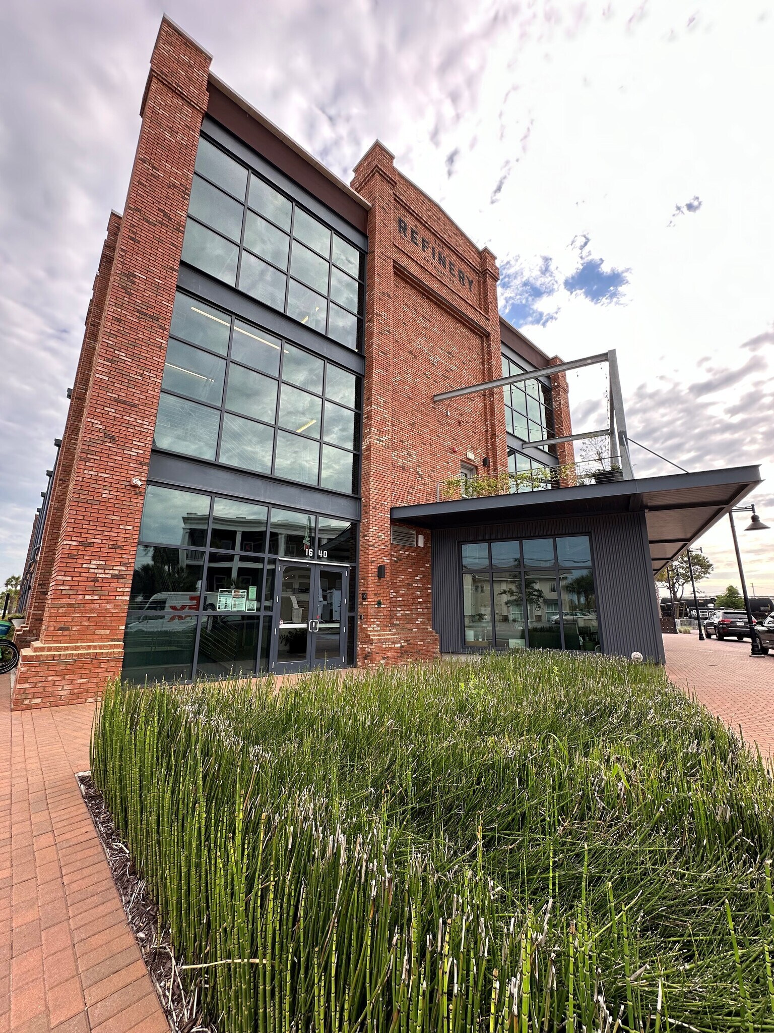 1640 Meeting Street Rd, Charleston, SC for Rent