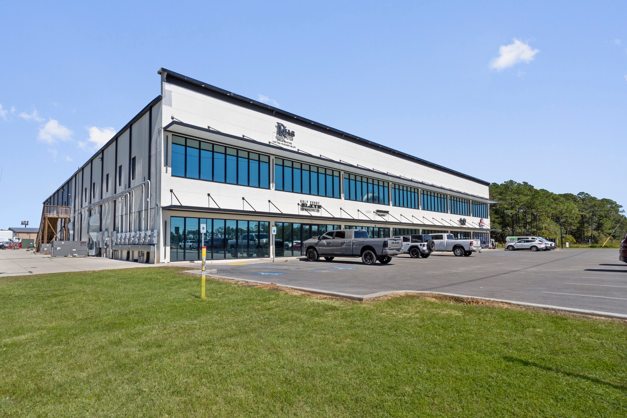 13334 Seaway Rd, Gulfport, MS for Rent