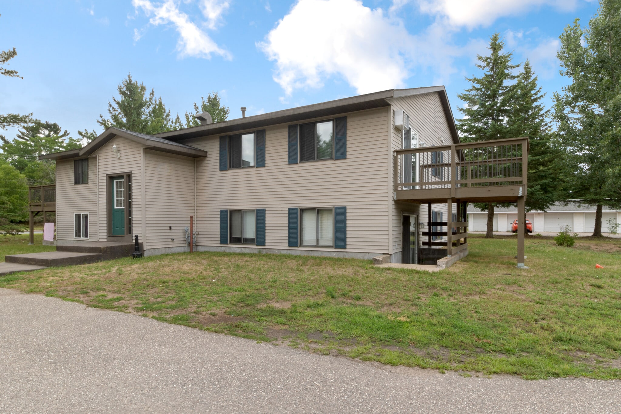 271 Shannon Ct Plover, WI 54467 MultiFamily Property for Lease on