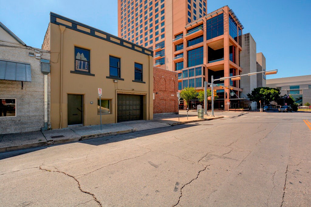 503 Neches St, Austin, TX for Rent