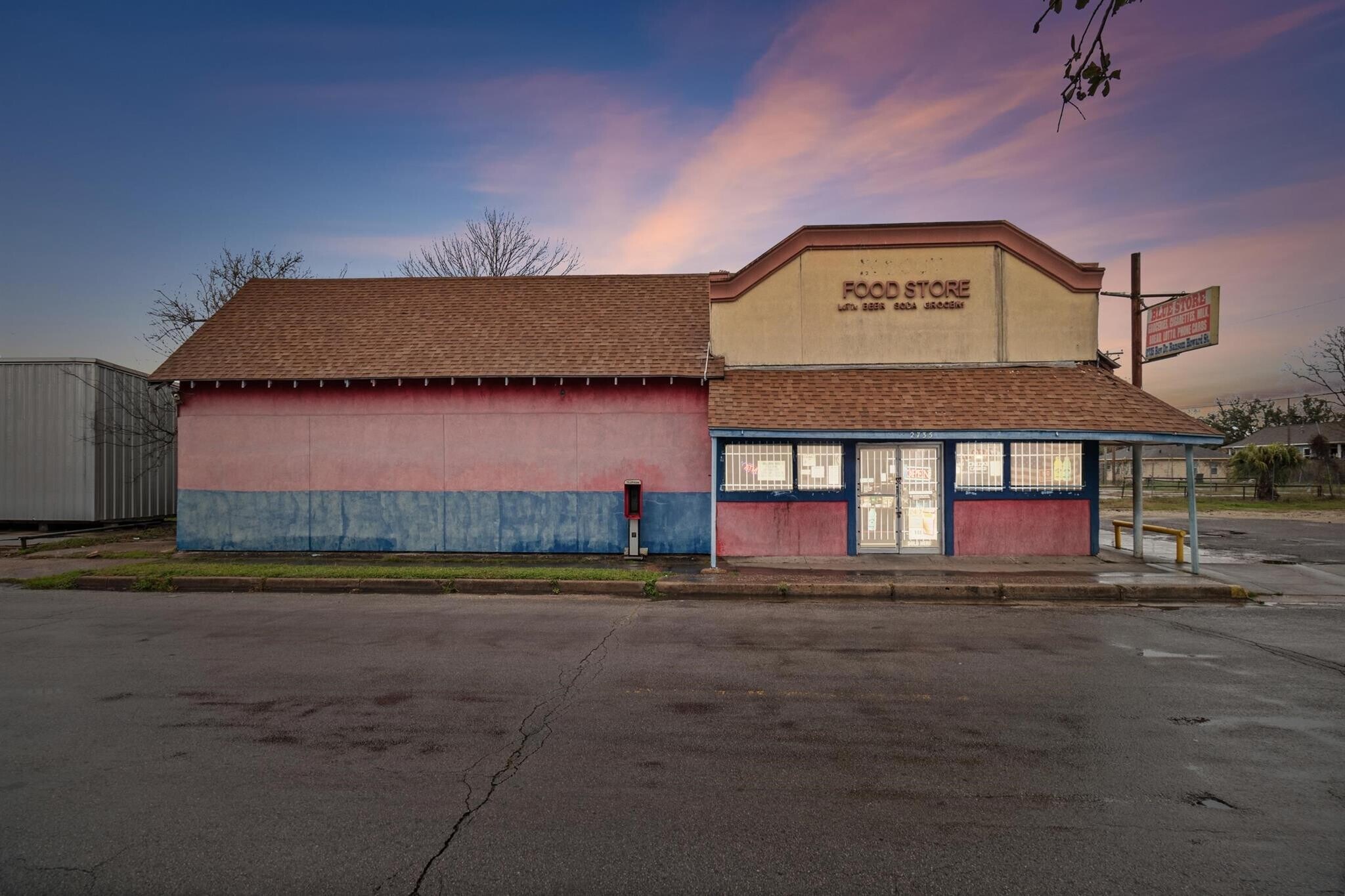 2735 W Rev Dr Ransom Howard St, Port Arthur, TX for Sale