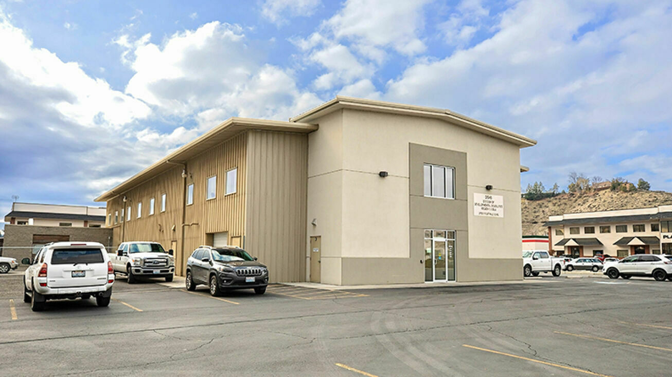 3700 Fruitvale Blvd, Yakima, WA for Rent