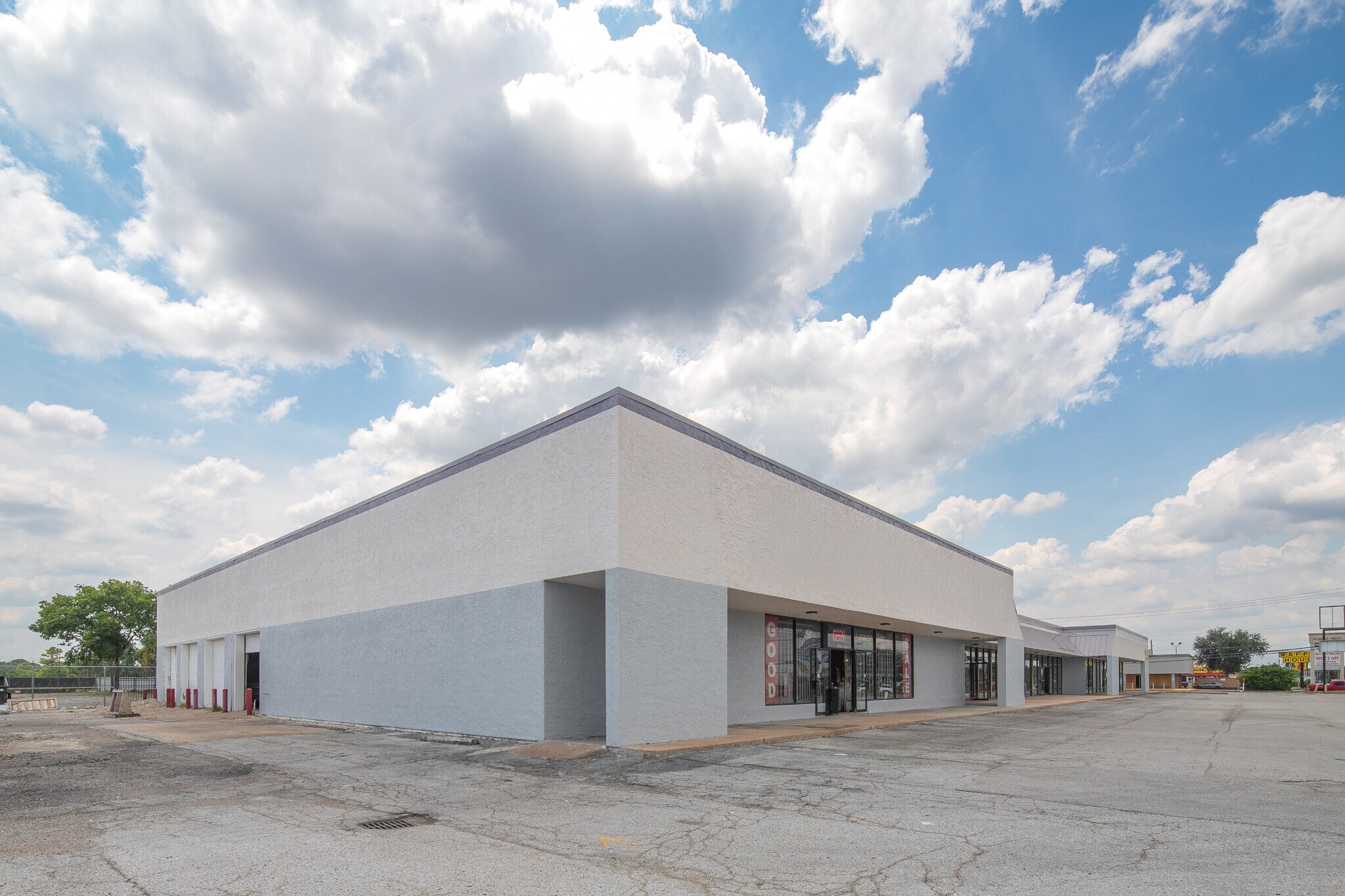 10200 Almeda Genoa Rd, Houston, TX for Rent