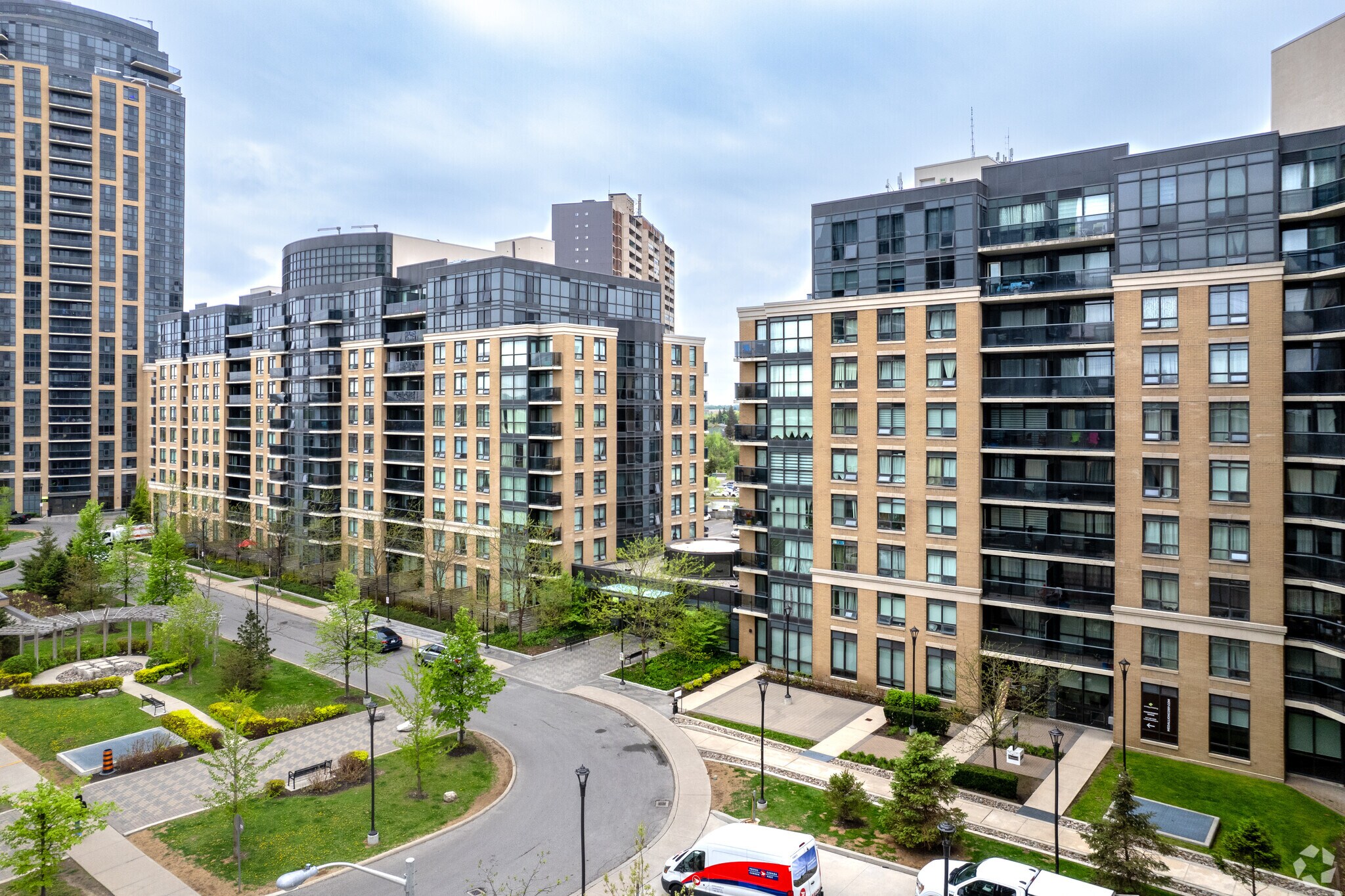 5 Zappacosta Dr, Toronto, ON for Rent