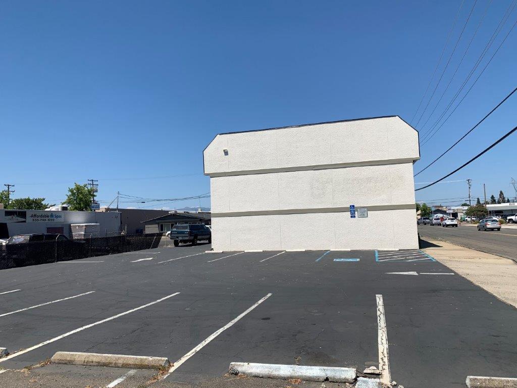 2410 Larkspur Ln Redding, CA 96002 Office Property for Lease on