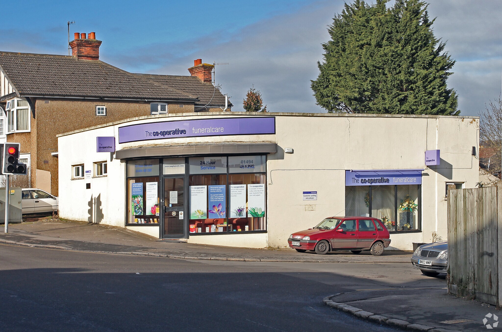 110 Dashwood Ave, High Wycombe, BKM for Sale
