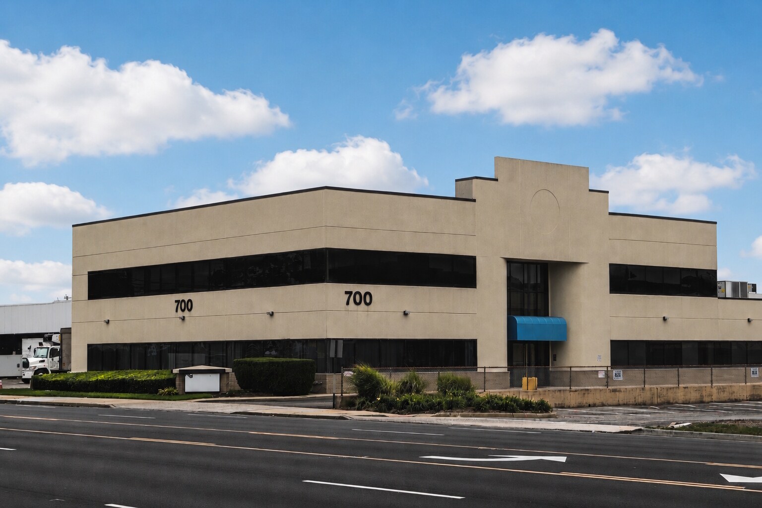 700 Stewart Ave, Garden City, NY for Rent