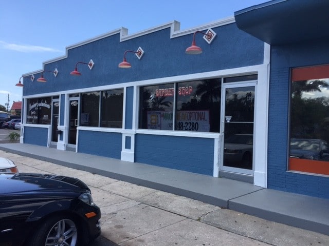 923 49th St S, Gulfport, FL for Rent
