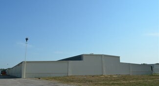 Des Moines, IA Industrial - 1700 E Aurora Ave